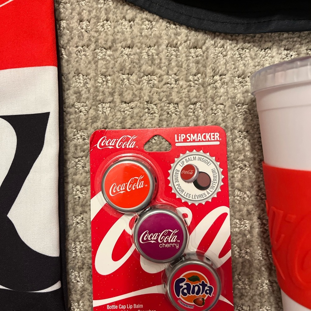 Coca-Cola Merchandise - Picture 2 of 5